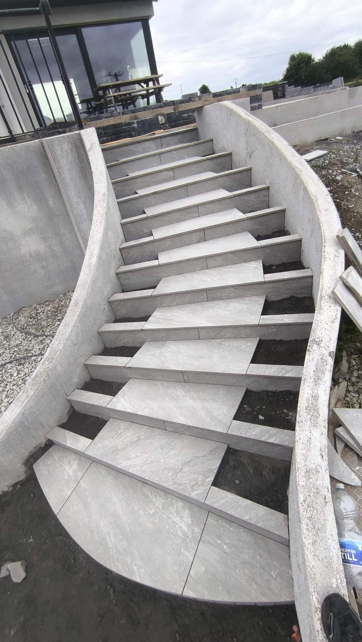 outdoor step tiling